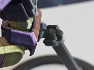 Dummy 13 Locking Stand Mod