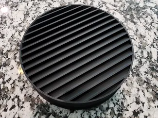 Light blocking vent for grow tents