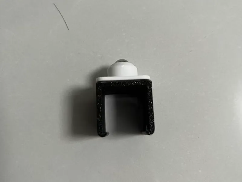 宜家乌瑟瑞德茶几桌子移动滑轮