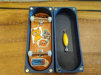 Multi-function Fingerboard case