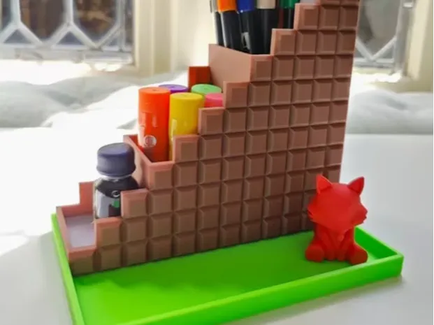 Pen holder