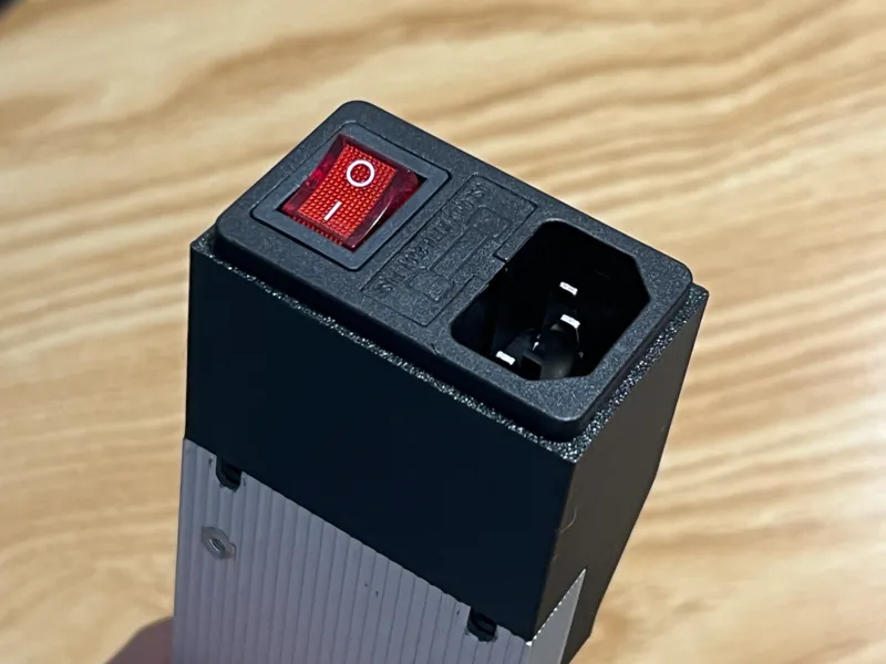 LED电源改装品字插座外壳 
