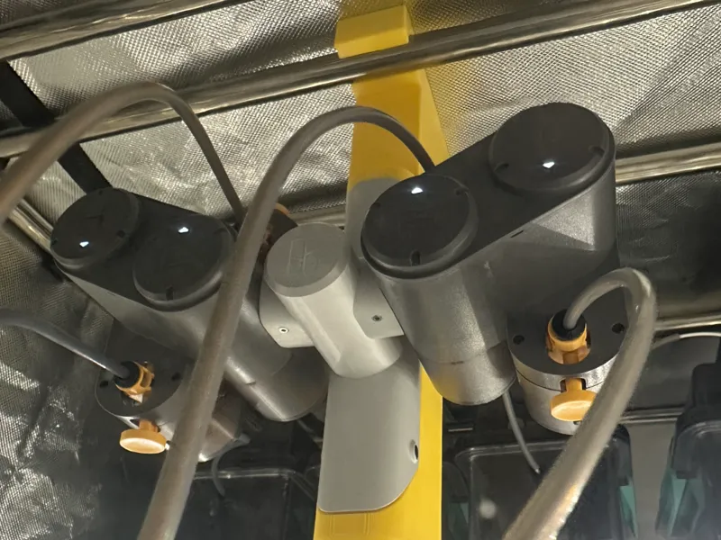 AMS封箱顶部挂架