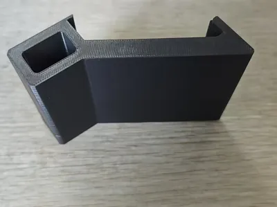 Screen light riser