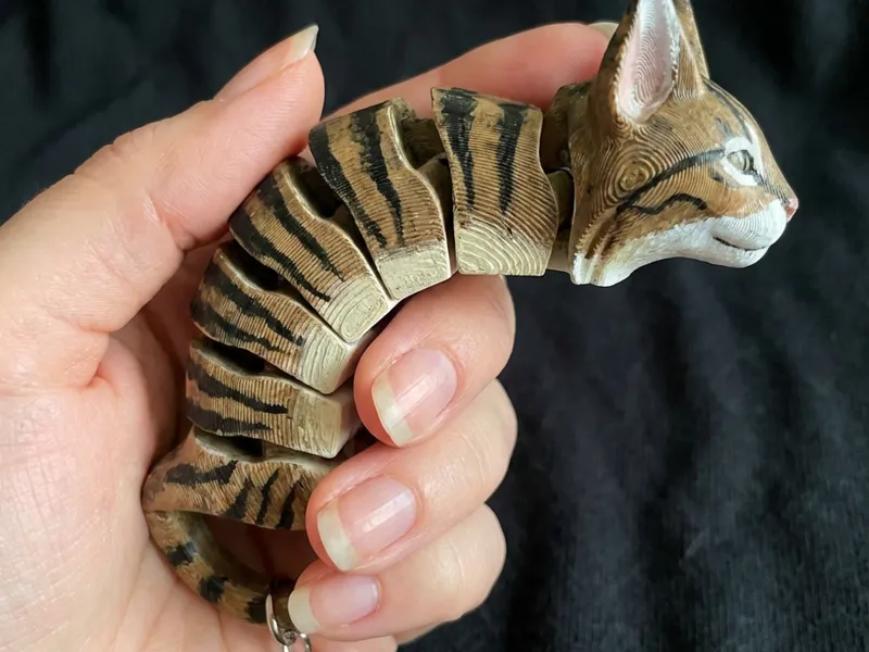 Articulated Cat Keychain | Flexible Fidget Kitty