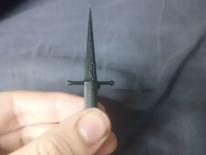 key chain dagger