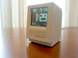 Mac SE/30 iPod Nano Dock