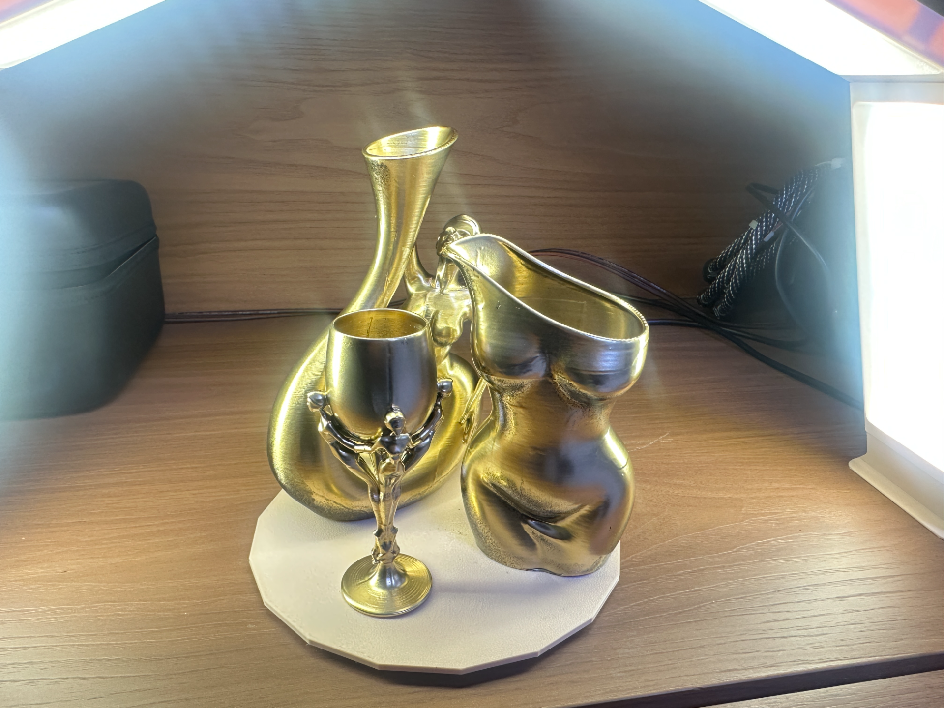 艺术红酒金属器具一套