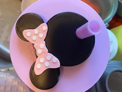 Minnie straw topper