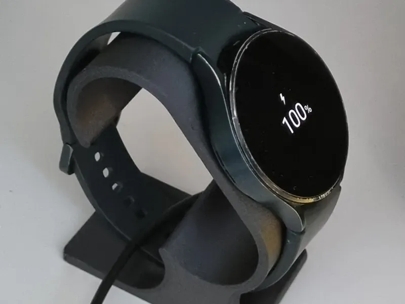 Galaxy watch 4 charging stand