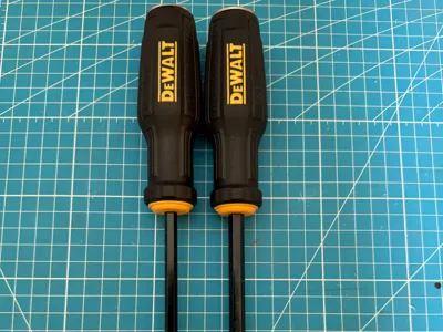 DEWALT DWHT62056 Screwdriver Pegboard Holder