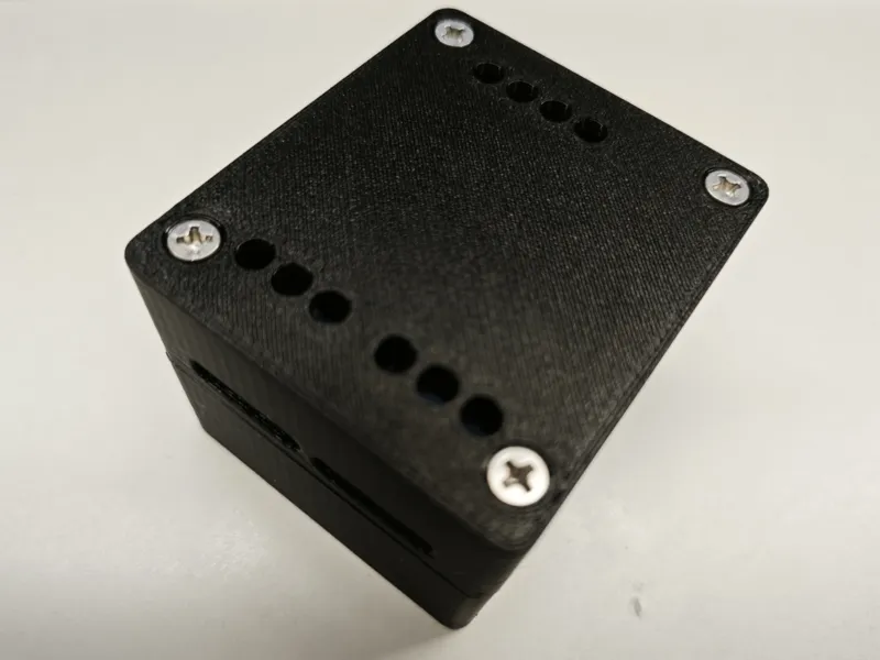 ESP32-双路继电器外壳