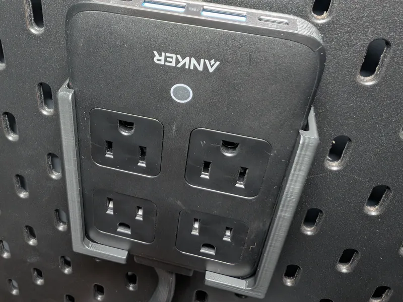 Anker 8-in-1 Charging Station 20W Skadis Mount