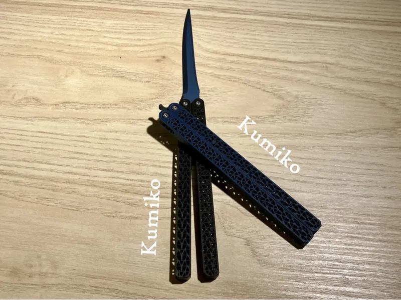 Kumiko butterfly knife
