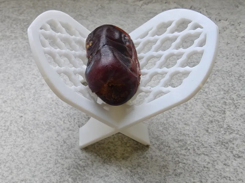 Date holder for eid Mubarak