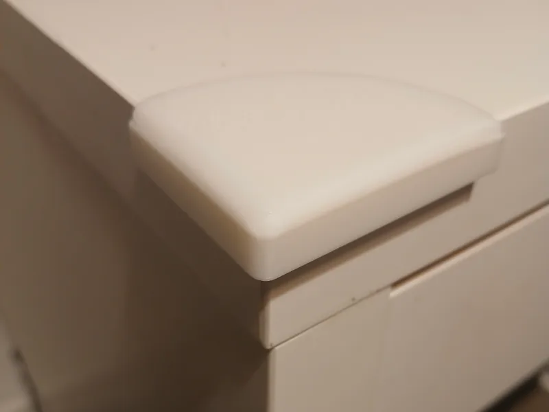 Corner protector