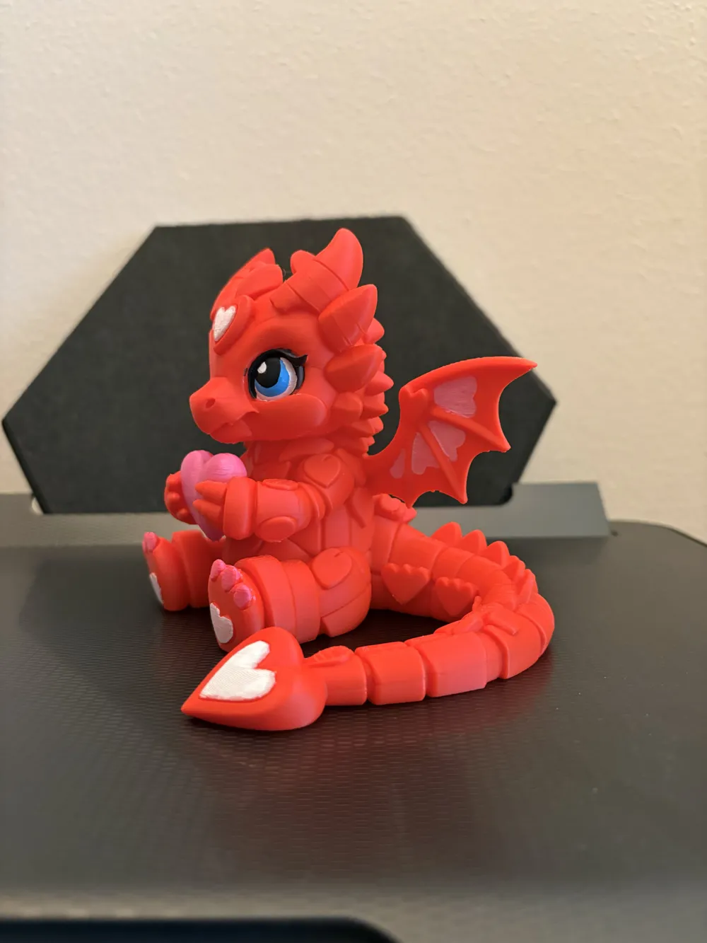 Cute Valentine's Heart Dragon - Free 3D Print Model - MakerWorld