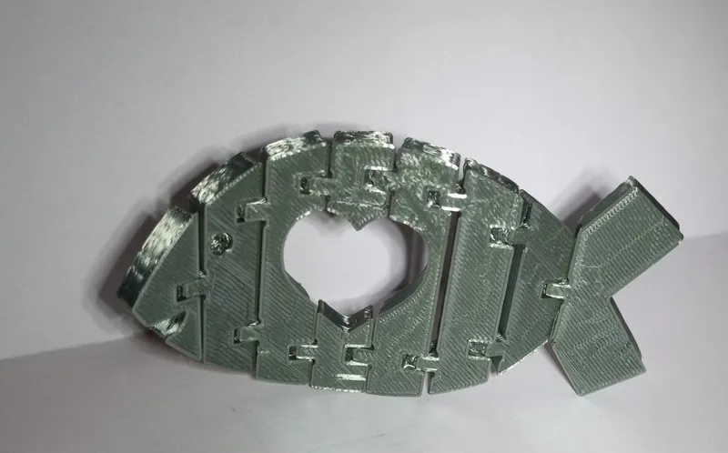 Heart shapped articulated fish