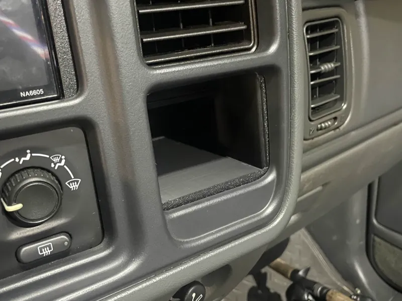 GMT800 Phone Cubby