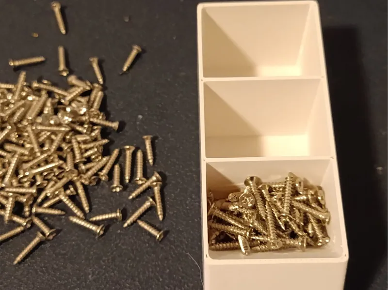 Drawer with 3 compartments