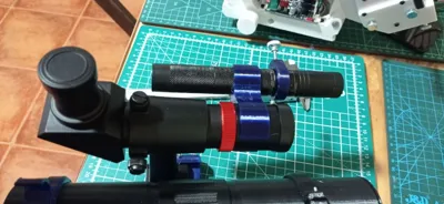 Adapter to finderscope for laser pointer