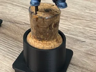 Gridfinity Cork Holder