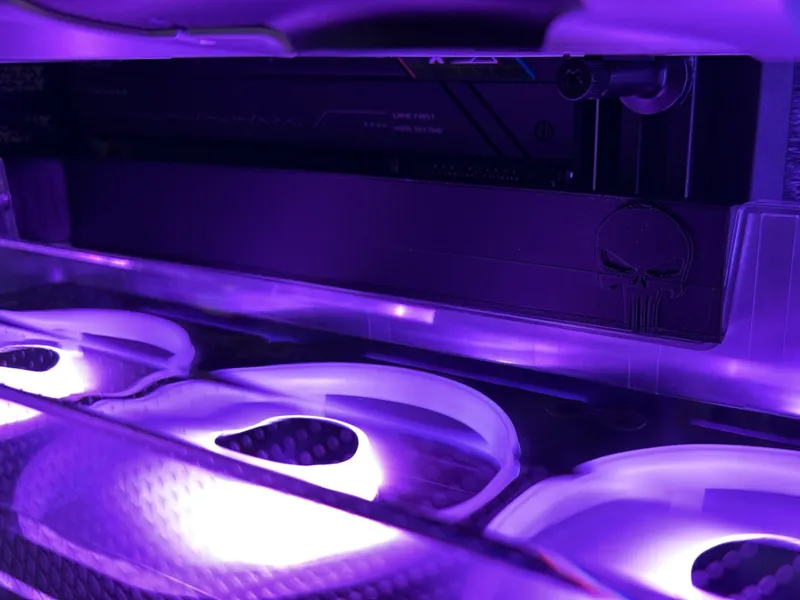 Corsair Air 5400 shroud infil