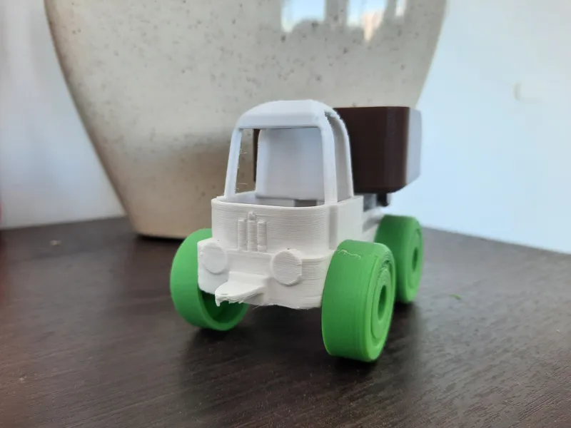 Tipper truck