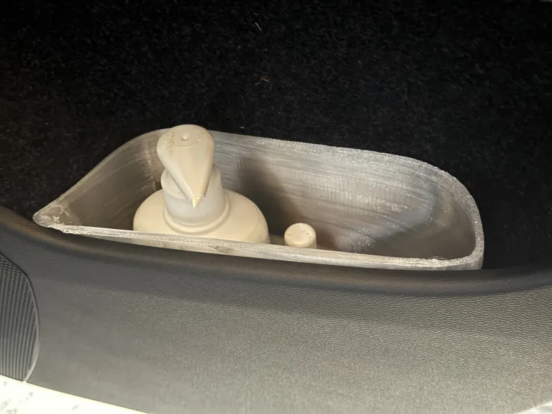 Sleeve for XC40 rear door pockets
