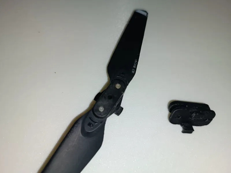 DJI Spark Quick-Release Propeller Holder