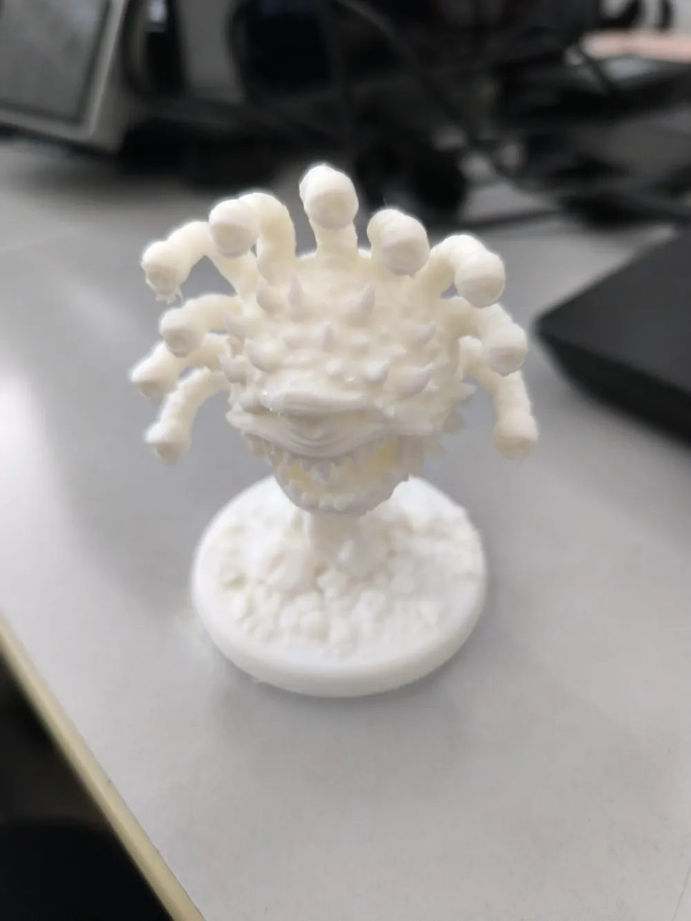 Observer - Free 3D Print Model - MakerWorld