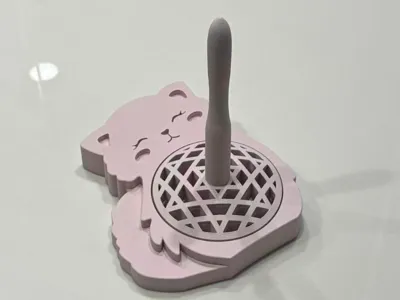 Kitty Yarn Spool (Bearing Version)