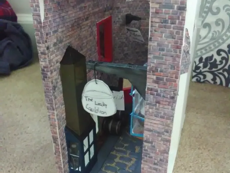 Diagon alley book nook