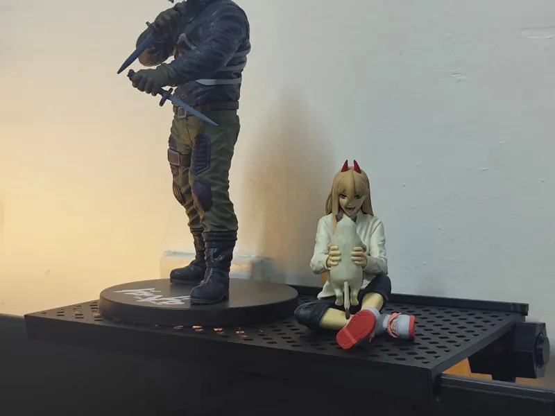 adjustable Simple Tv top Shelf for anime figures 