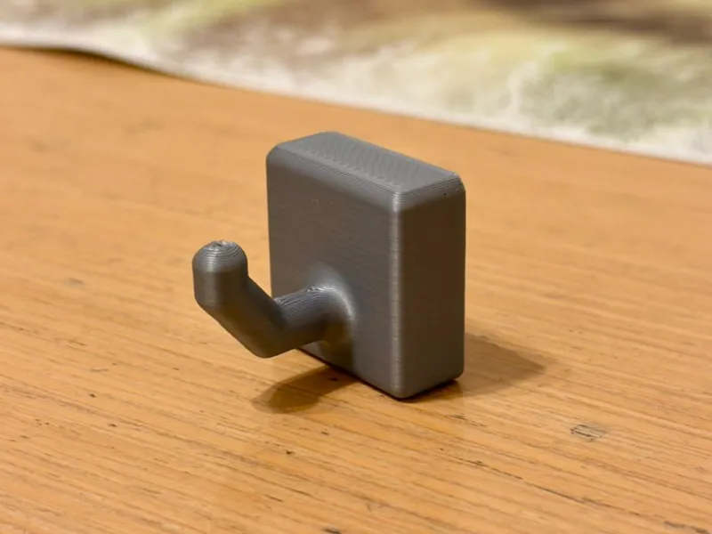 Multiuse Hook with Classic and simple design