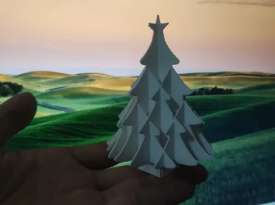 Card Christmas tree (no supports)