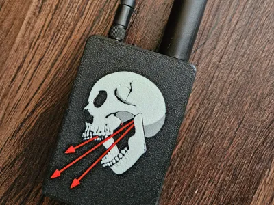 Marauder v7 Skull logo case