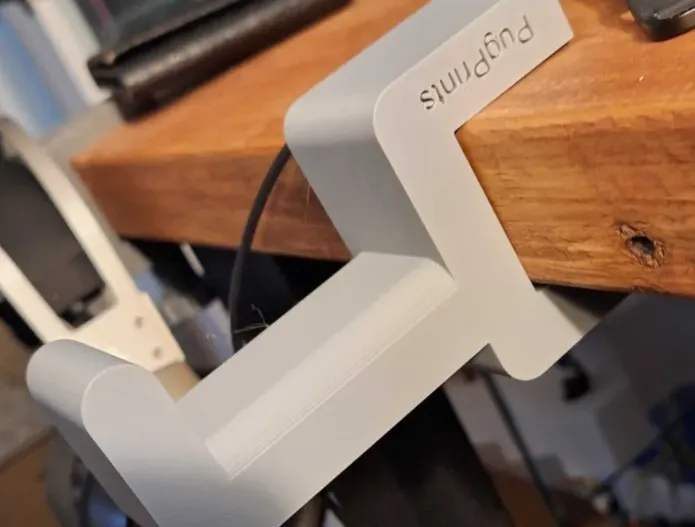 Headphone Stand for a 40mm desk