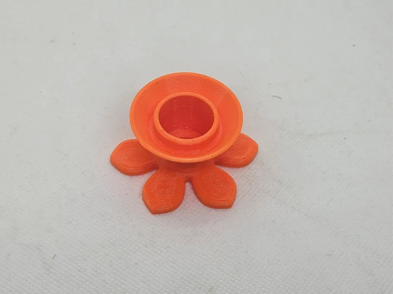 Bougeoir en forme de fleur
