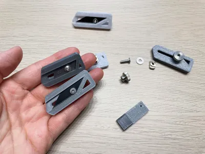 unboxing knife, package opener knife, uses the last segment of utility knife blade