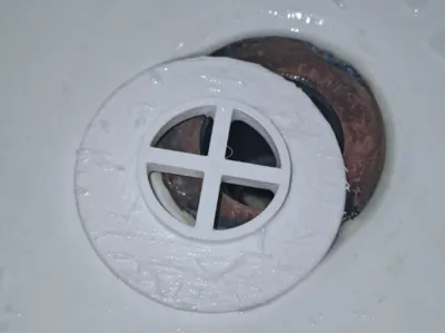 Simple sink drain cover