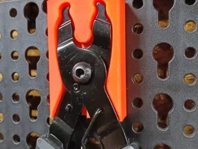 Master Link Plier Parkside Pegboard