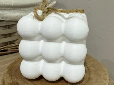 Decorative square candle