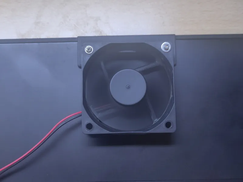 Microsoft Surface cooler fan