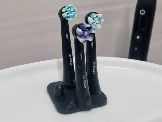 Oral-B iO Toothbrush Head Holder – 4 Slots