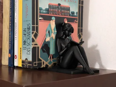 Reading Woman Bookend Elegant Statue for Bookshelf
