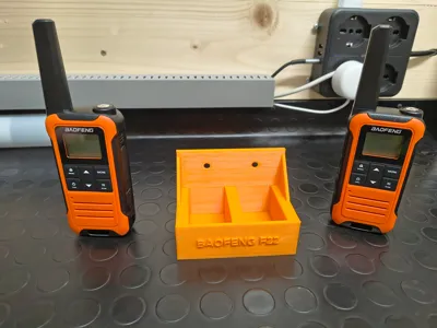 Baofeng F22 double cradle - wall Mount