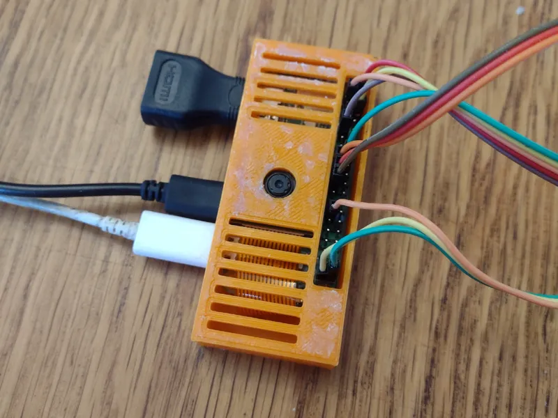 Raspberry Pi Zero 2w camera and headers case