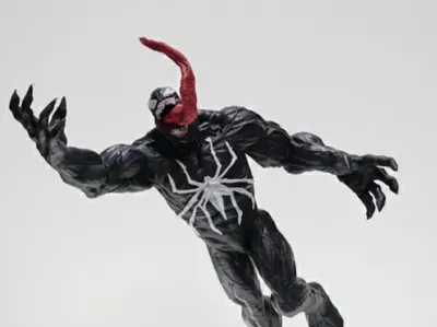Venom standing figure