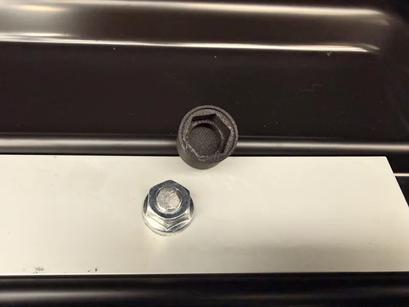 Nut_Cover (Schraubenabdeckung) M8